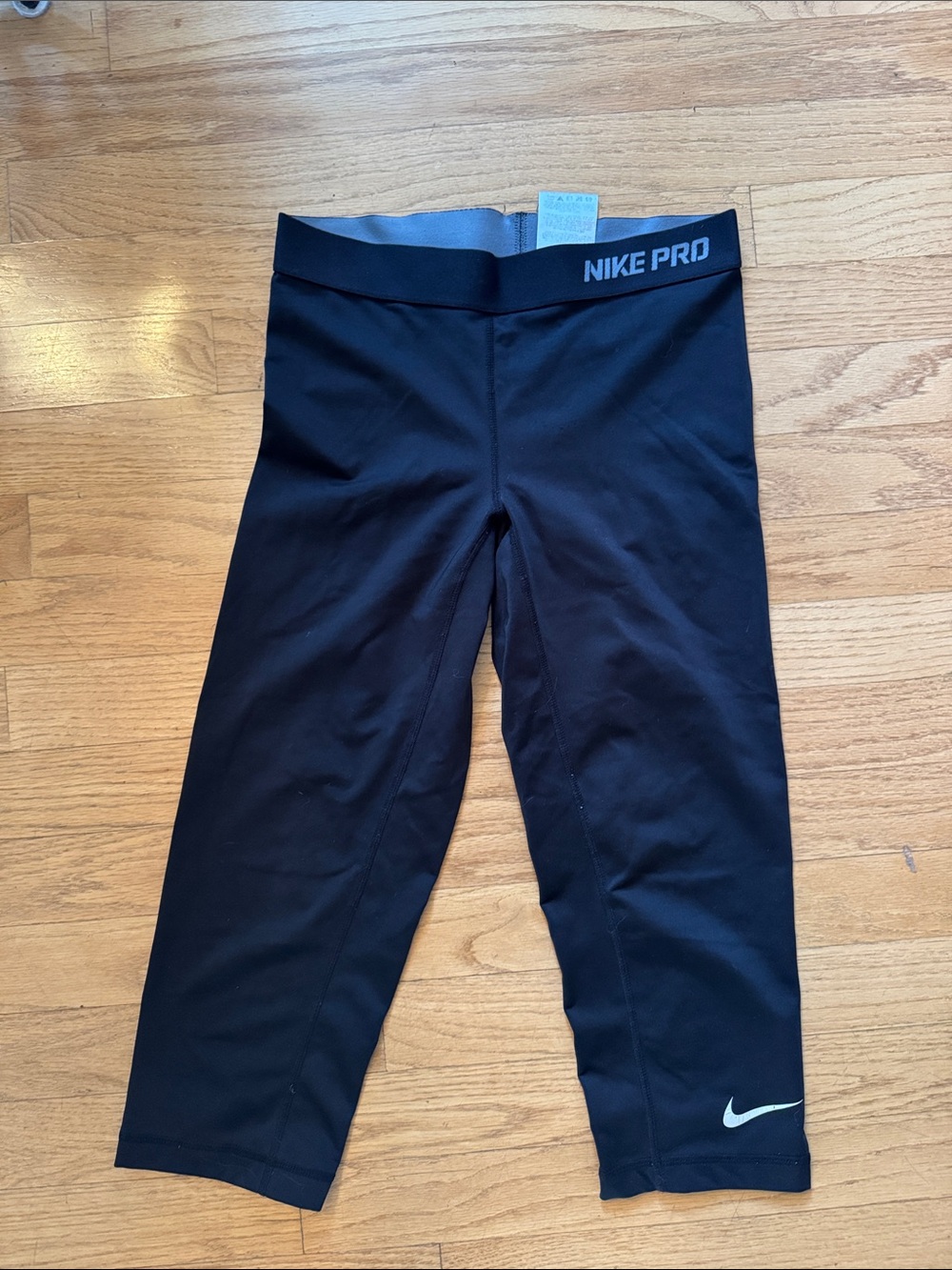 Nike Black Pro Capri Leggings with Silver Swoosh